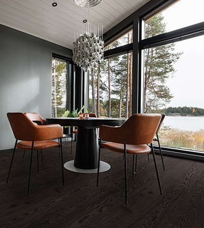 Novafloor 160 Tammi Black Wood 1-sauva öljyvahattu & harjattu parketti