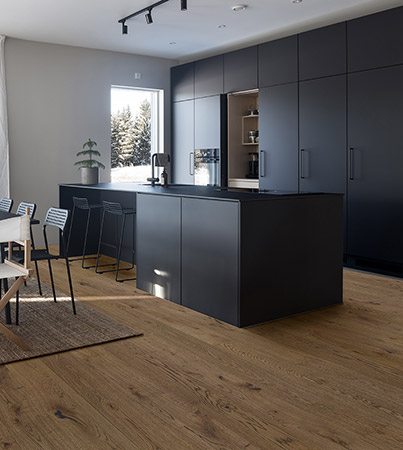 Novafloor PD 200 Tammi Rustic Antique Brown 1-sauva öljyvahattu & harjattu parketti