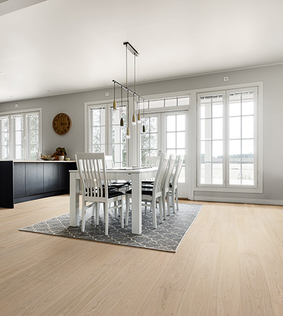 Novafloor New Classics Tammi White Frost 1-sauva öljyvahattu & harjattu parketti